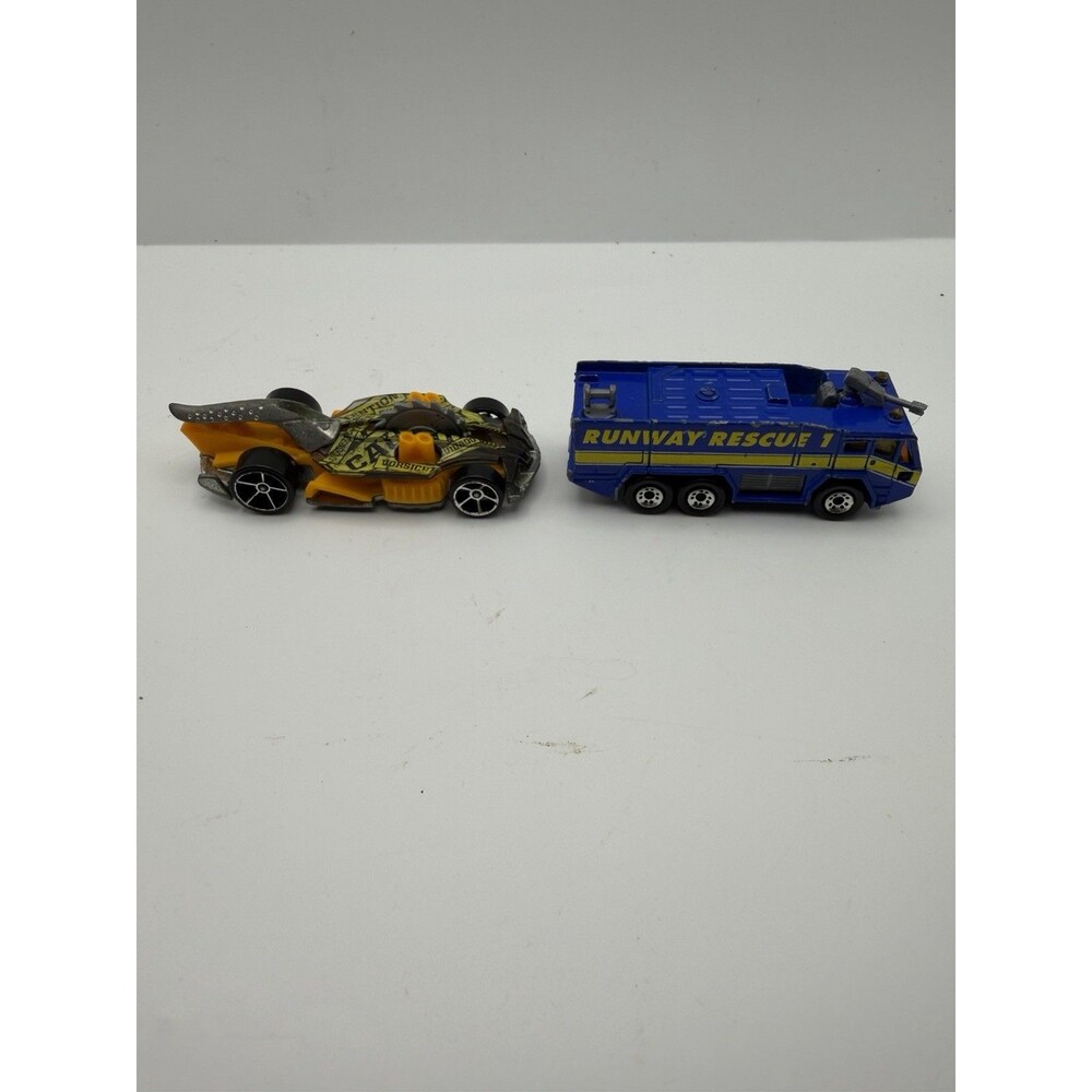 Vintage Hot Wheels Buzzin Bomb & Matchbox Runway Rescue 1 Diecast Car Truck Lot